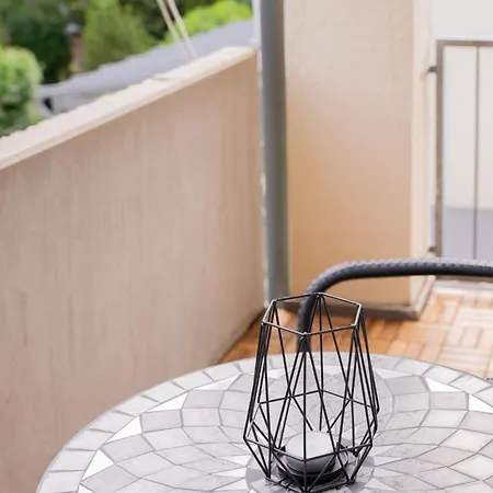 Apartman Stylisches In Der Naehe Von Nuernberg